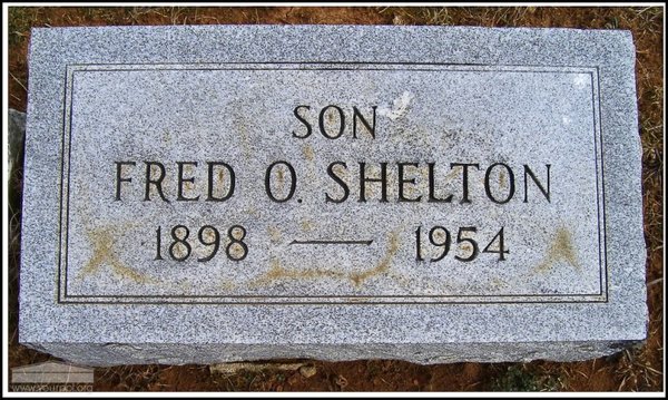 shelton-fred-o-tomb-village-cem.jpg