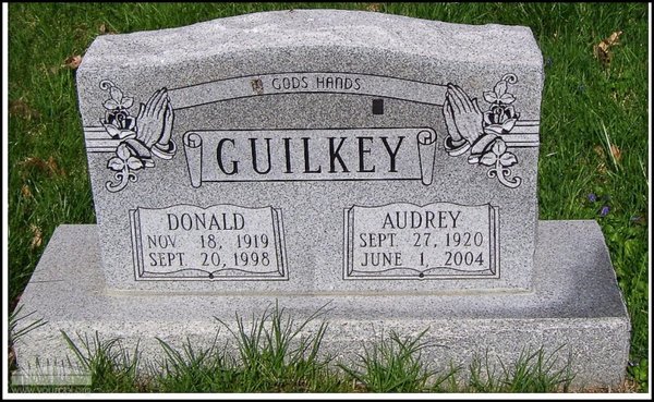 guilkey-donald-audrey-tomb-rushtown-cem.jpg