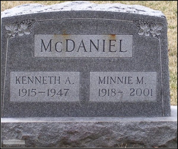 mcdaniel-kenneth-minnie-tomb-scioto-burial-park.jpg