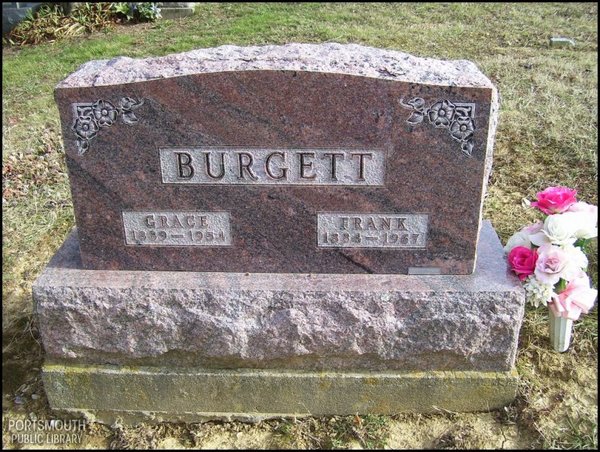 burgett-frank-grace-tomb-evergreen-cem.jpg