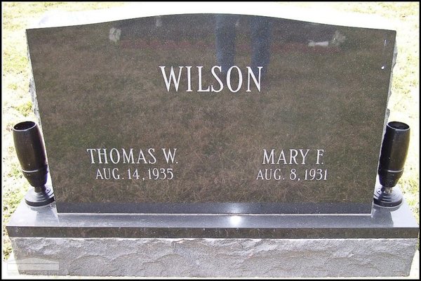 wilson-thomas-mary-tomb-scioto-burial-park.jpg