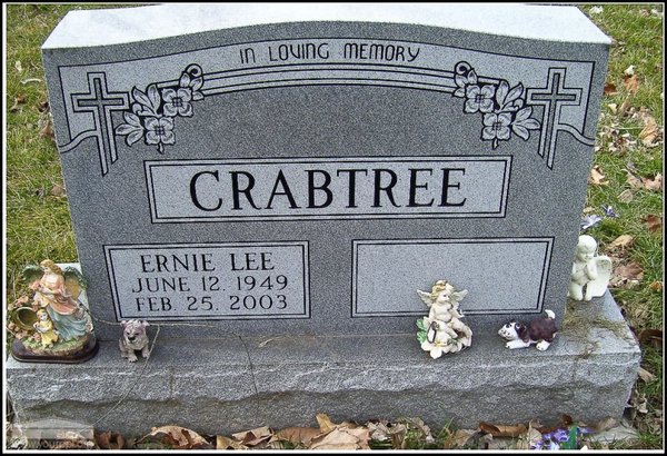 crabtree-ernie-tomb-scioto-burial-park.jpg