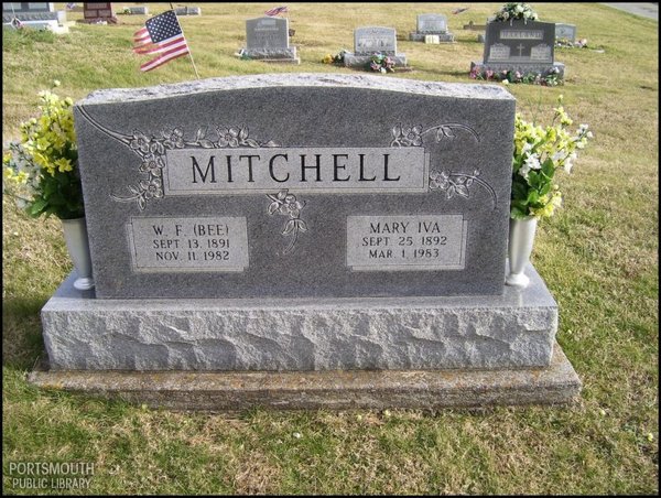 mitchell-w-f-mary-tomb-evergreen-cem.jpg