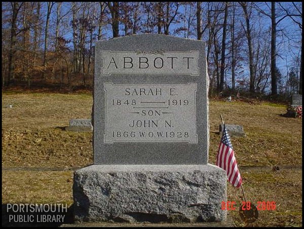 abbott-john-sarah-tomb-newman-cem.jpg