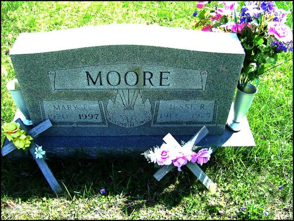 moore-jesse-mary-tomb-mt-joy-cem.jpg