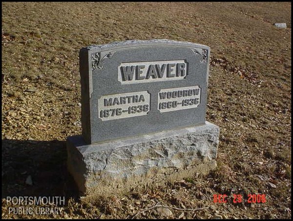 weaver-woodrow-martha-tomb-newman-cem.jpg