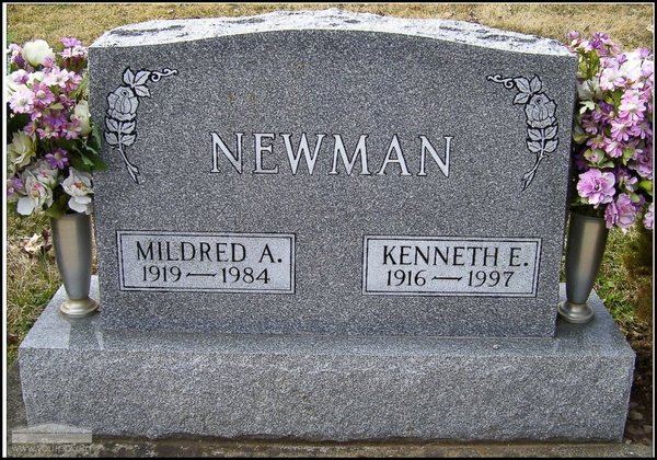 newman-kenneth-mildred-tomb-scioto-burial-park.jpg