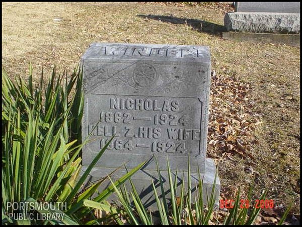 windle-nicholas-tomb-newman-cem.jpg