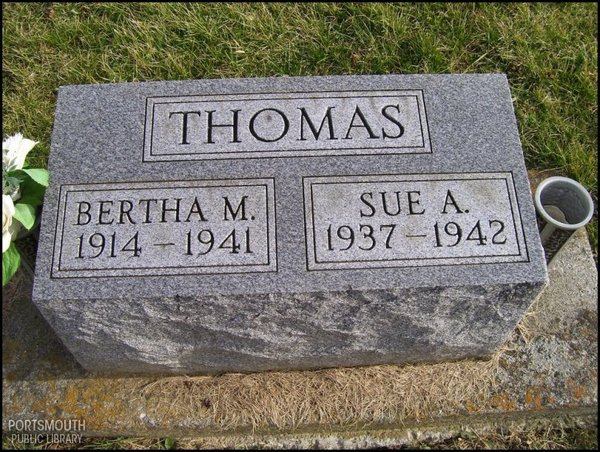 thomas-bertha-sue-tomb-evergreen-cem.jpg