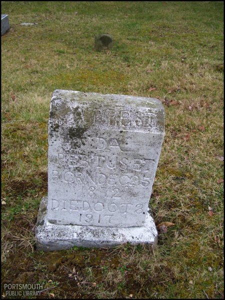 pertuset-ida-tomb-garven-cem.jpg