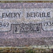 beighle-emery-tomb-village-cem.jpg