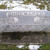 shoemaker-thomas-anna-tomb-locust-grove-cem.jpg