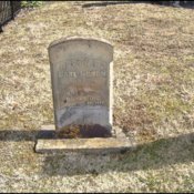 darlngton-n-w-tomb-village-cem.jpg