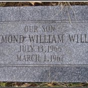 willis-raymond-tomb-scioto-burial-park.jpg