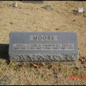 moore-fred-carl-marvin-esta-tomb-newman-cem.jpg