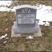 gillespie-audrey-tomb-locust-grove-cem.jpg