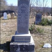 bradford-samuel-g-tomb-village-cem.jpg