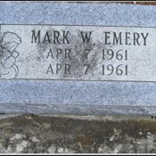 emery-mark-w-tomb-village-cem.jpg