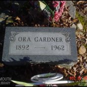 gardner-ora-tomb-newman-cem.jpg