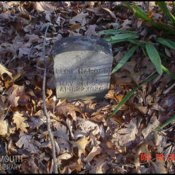 setty-cecil-tomb-newman-cem.jpg