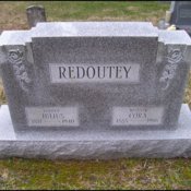 redoutey-julius-cora-tomb-garvin-cem.jpg