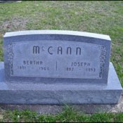 mccann-joseph-bertha-tomb-mt-joy-cem.jpg