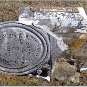 hollingsworth-nancy-tomb-village-cem.jpg