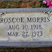 morris-roscoe-tomb-village-cem.jpg