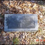 bowles-mark-tomb-newman-cem.jpg