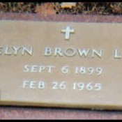 lewis-evelyn-tomb-greenlawn-cem.jpg