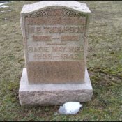 thompson-w-e-sadie-tomb-locust-grove-cem.jpg