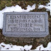 storer-kenneth-tomb-locust-grove-cem.jpg